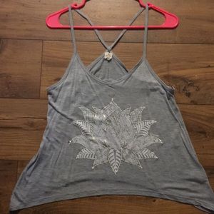 O’NEILL Gray tank w/ Lotus flower